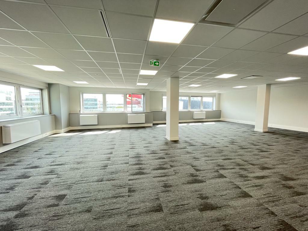 Bureau Tremblay-en-France 2856m² Location bureau Tremblay-en-France Seine-Saint-Denis OLBUR2106845 0
